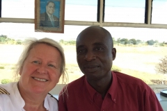 Lady Bush Pilot - African Tour - Flap 3