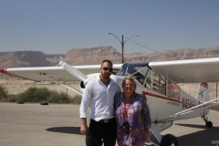Lady Bush Pilot - Flying Birthday In Israël